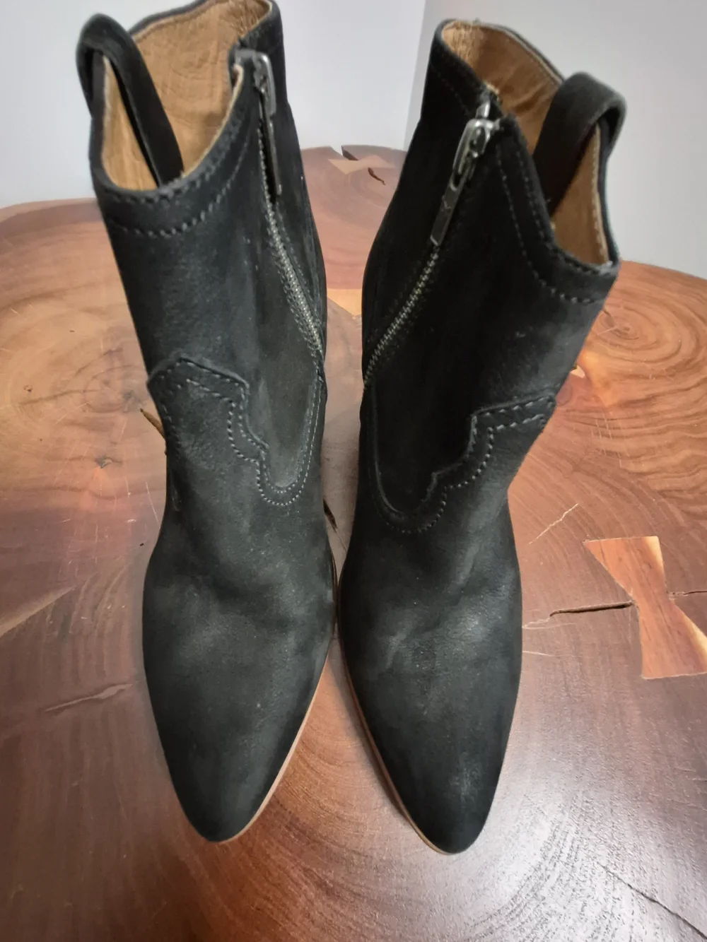 Frye Reina Bootie Black Suede Nubuck Western Ankle Boot Stacked Heel - 8.5